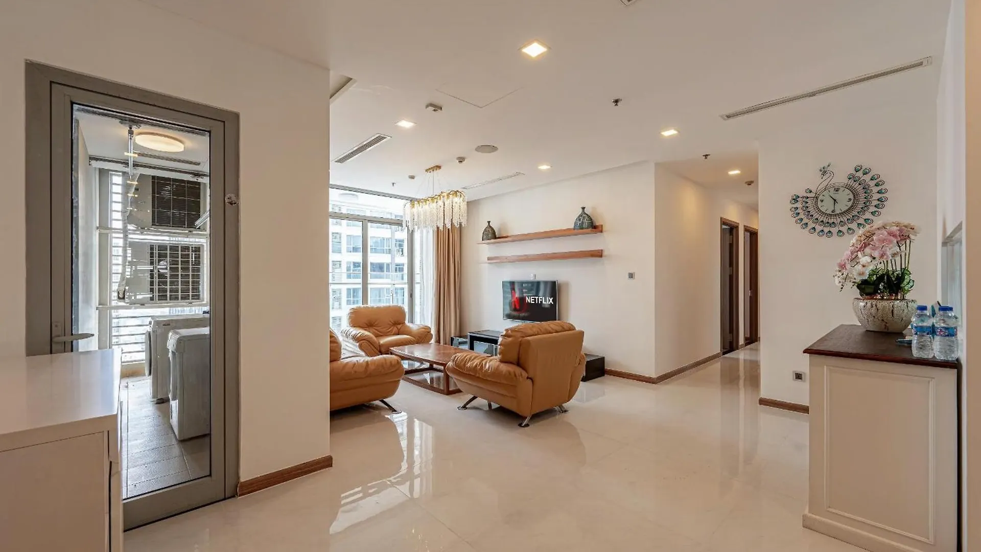 Urban Zen Saigon - Vinhomes Landmark 81 Ho Chi Minh City 0*,