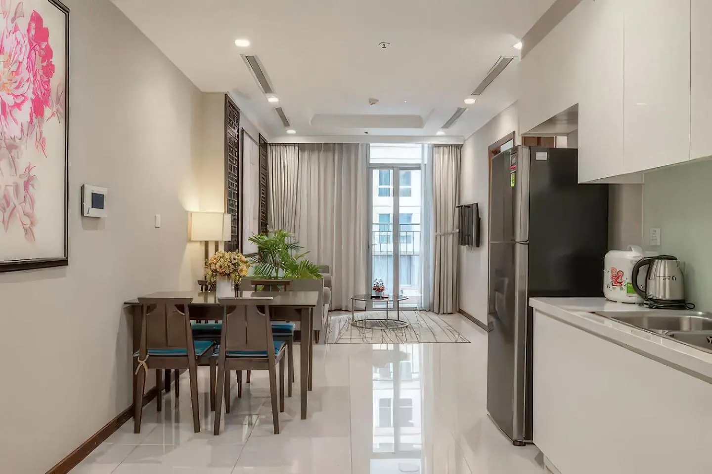 Apartment Urban Zen Saigon - Vinhomes Landmark 81 Ho Chi Minh City