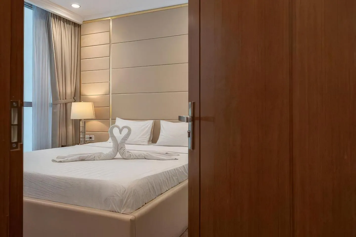Apartment Urban Zen Saigon - Vinhomes Landmark 81 Ho Chi Minh City