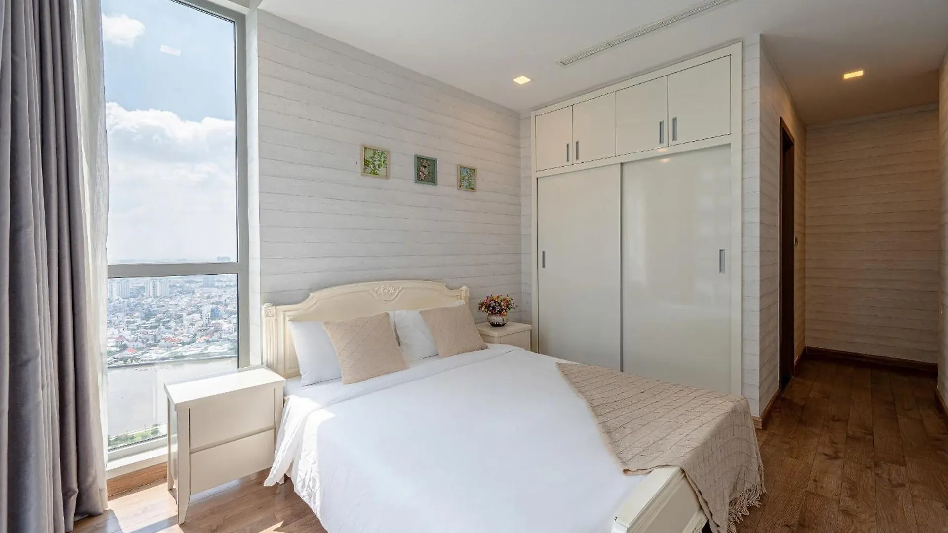 Urban Zen Saigon - Vinhomes Landmark 81 Ho Chi Minh City 0*,  Vietnam