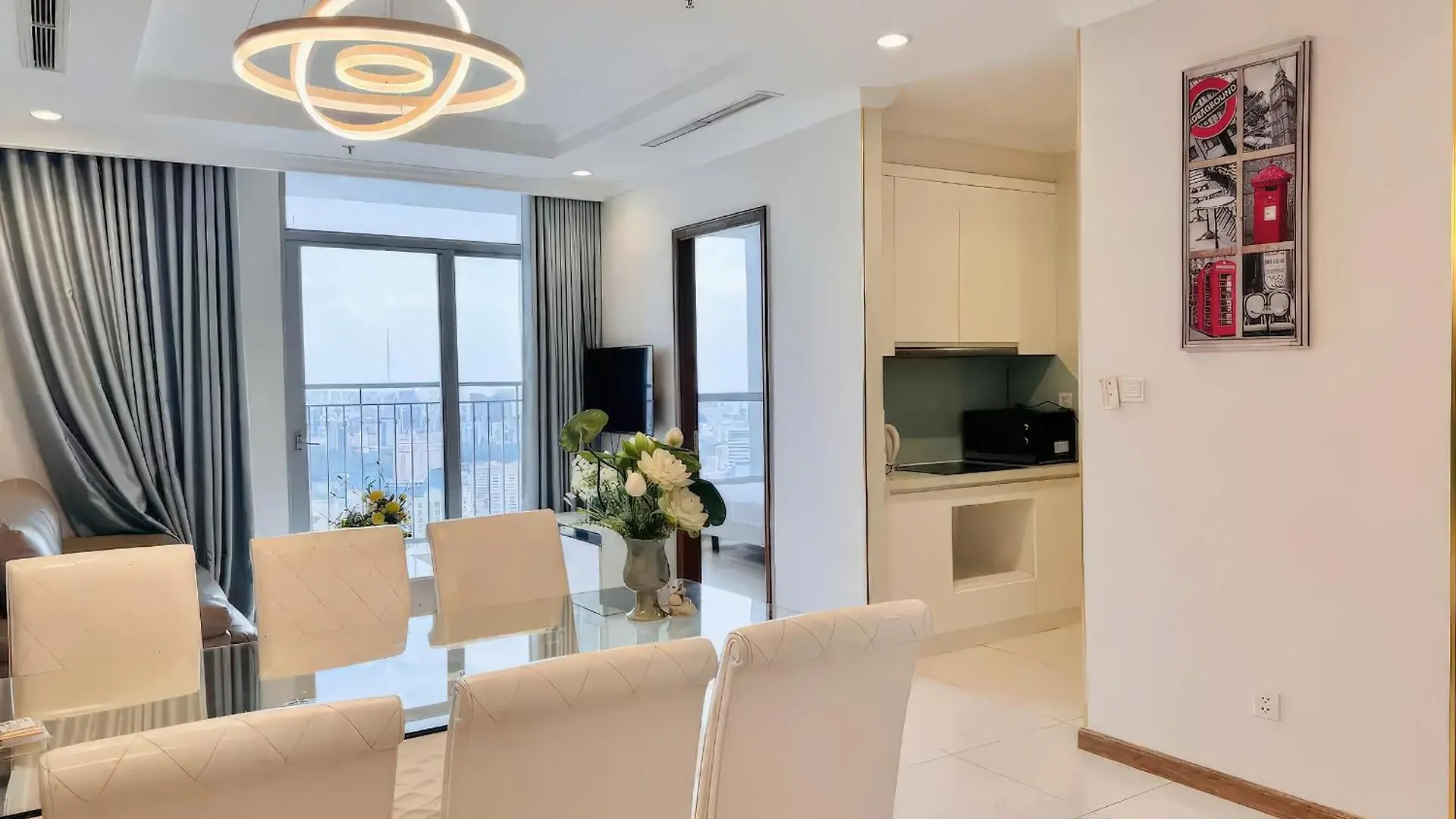 Urban Zen Saigon - Vinhomes Landmark 81 Ho Chi Minh City 0*,  Vietnam