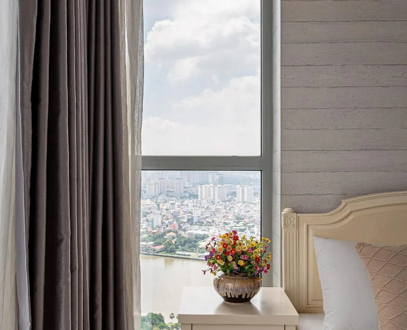 Urban Zen Saigon - Vinhomes Landmark 81 Ho Chi Minh City Apartment