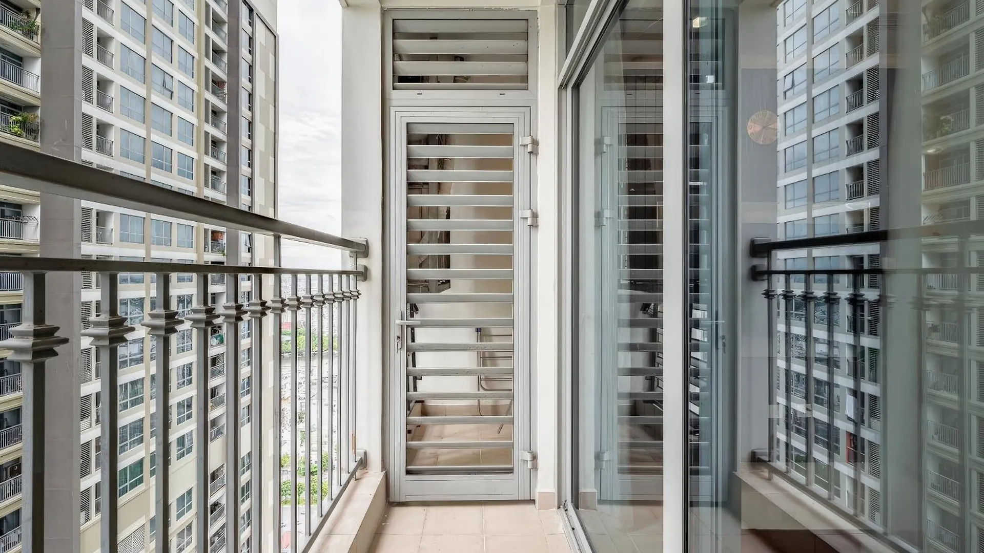 Urban Zen Saigon - Vinhomes Landmark 81 Ho Chi Minh City