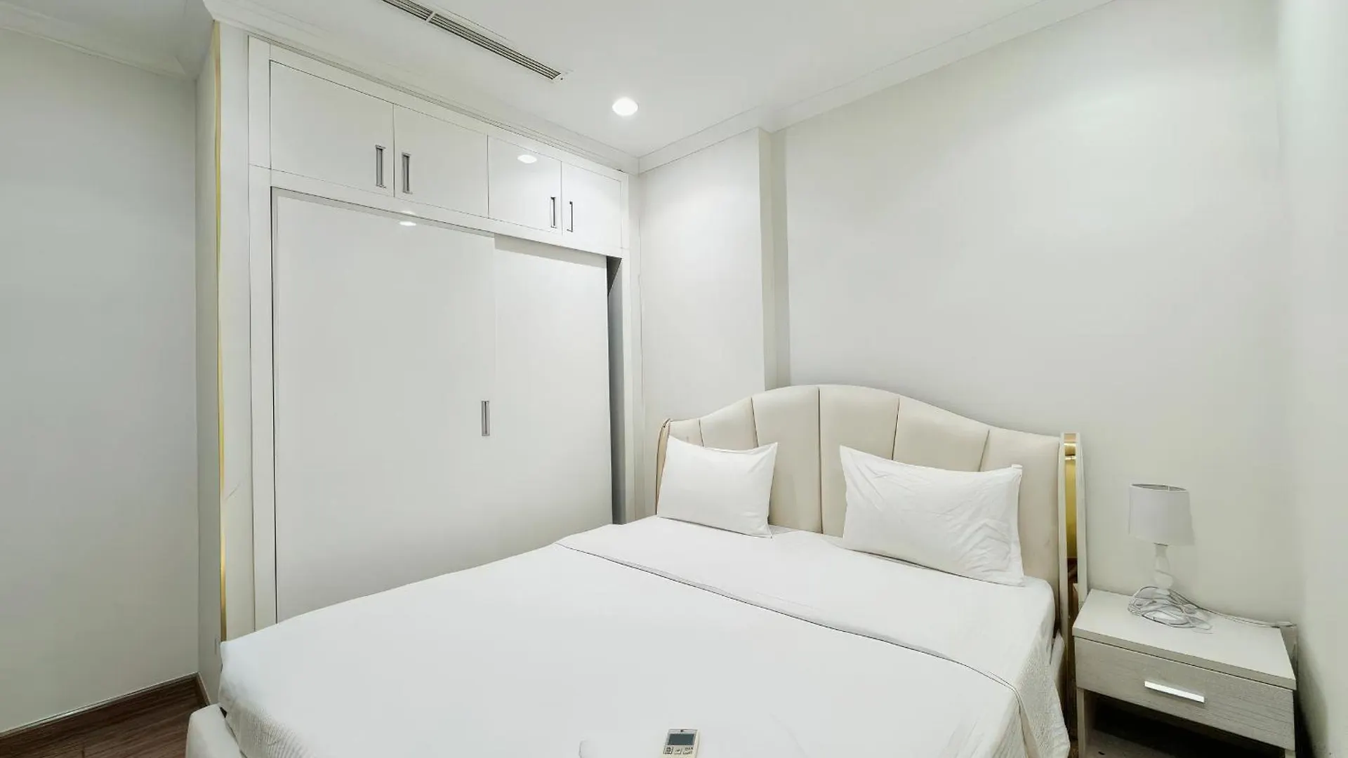 Urban Zen Saigon - Vinhomes Landmark 81 Ho Chi Minh City Apartment